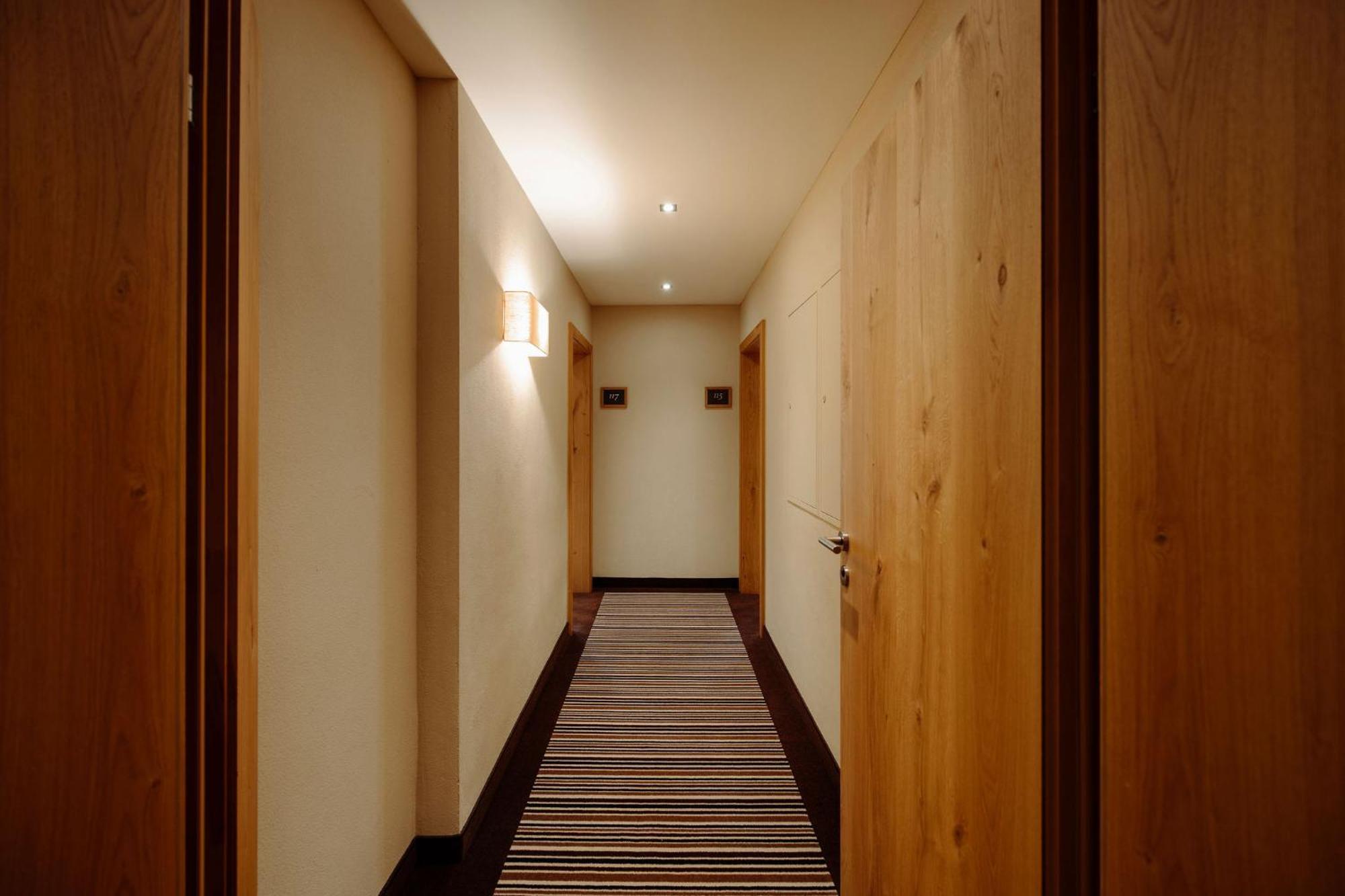 Das Gemuetliche Dorfhotel Kaltenhauser ฮอลเลอร์บาค อิม พินซ์เกา ภายนอก รูปภาพ