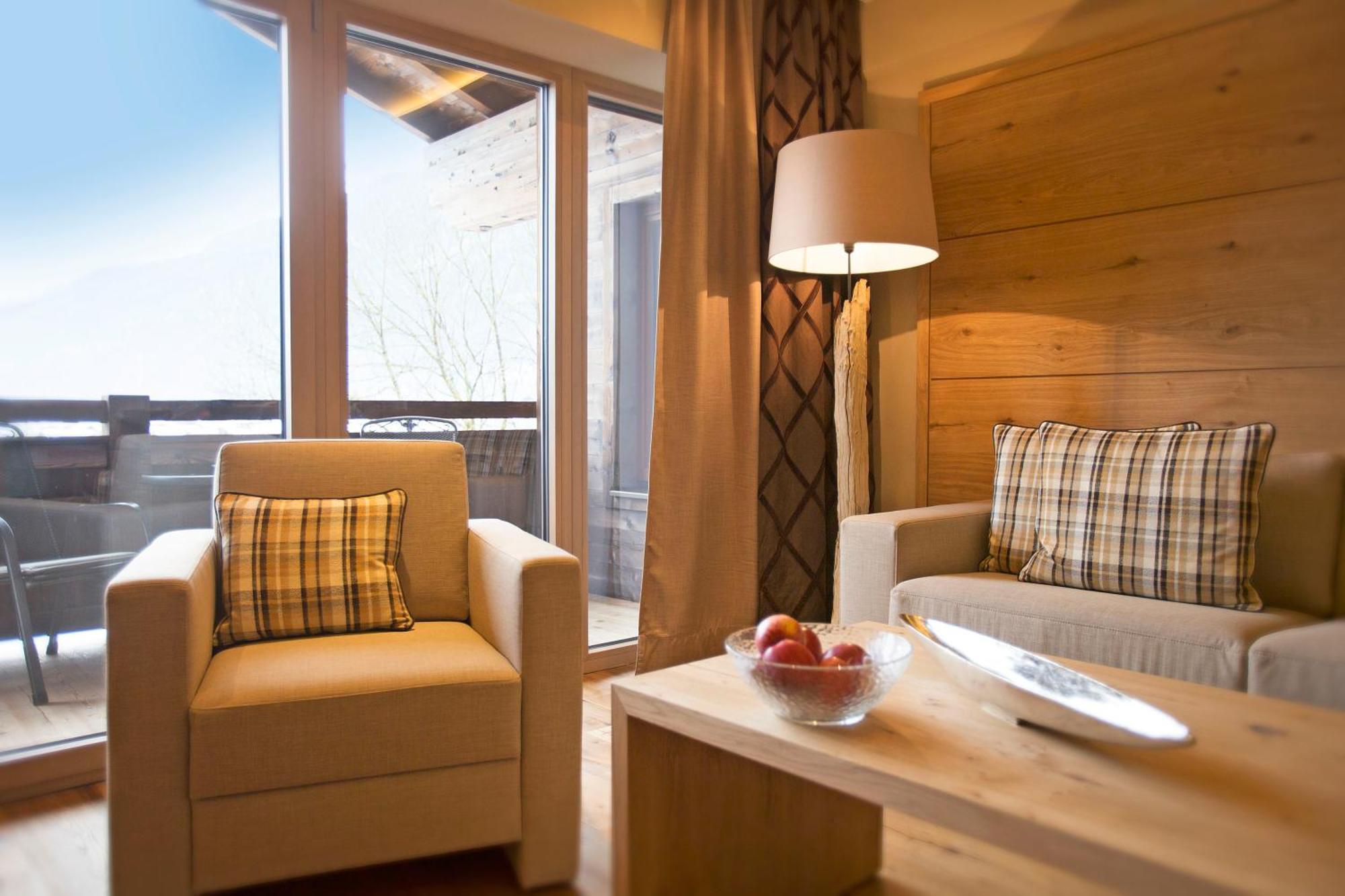 Das Gemuetliche Dorfhotel Kaltenhauser ฮอลเลอร์บาค อิม พินซ์เกา ภายนอก รูปภาพ